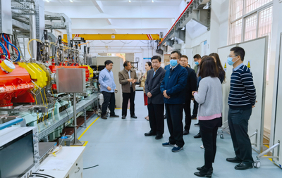 省政府發(fā)展研究中心調(diào)研組來校調(diào)研